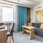 Efekt 72 4* Gdynia
