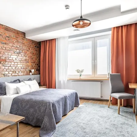 Apartmanhotel Efekt 72