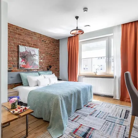 Efekt 72 Apartmanhotel