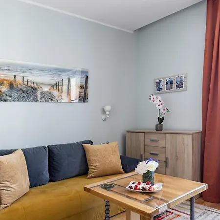 Efekt 72 Hotel apartamentowy 4*