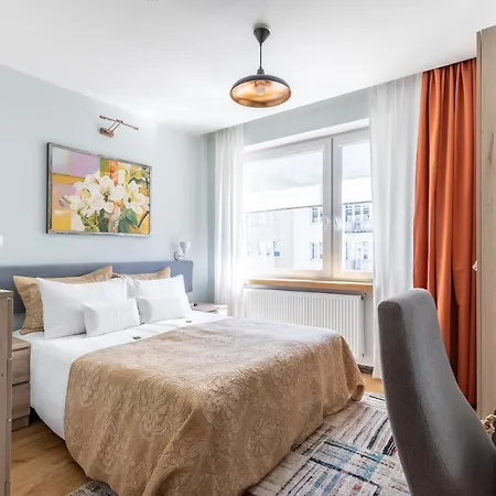 Appart hôtel Efekt 72