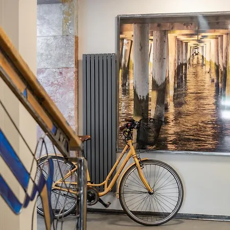 Efekt 72 Appart hôtel 4*