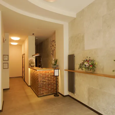 Apartmanhotel Efekt 72 4*