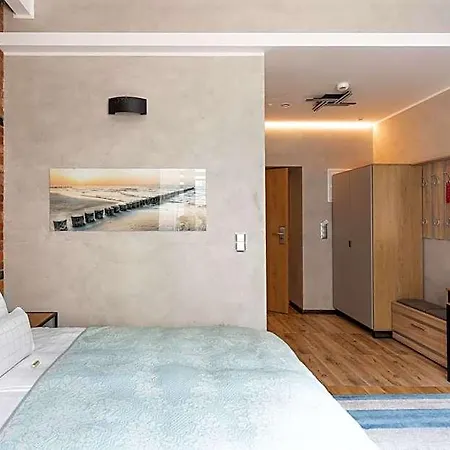 Efekt 72 Lejlighedshotel 4*