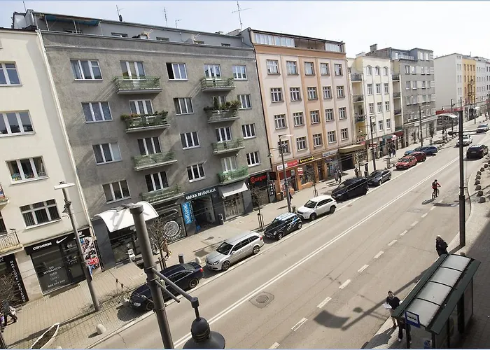 アパートホテル Efekt 72 4*